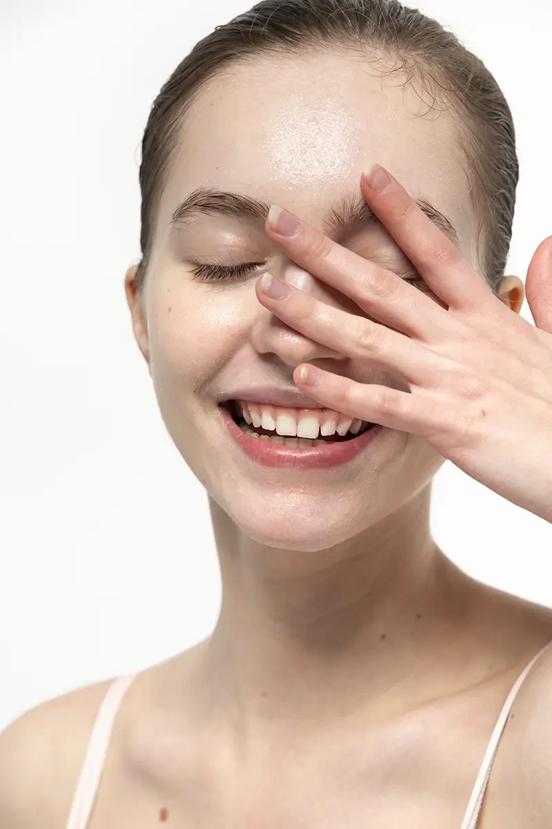 Problémás, pattanásos és zsíros bőr tisztítása és faggyúszabályozása