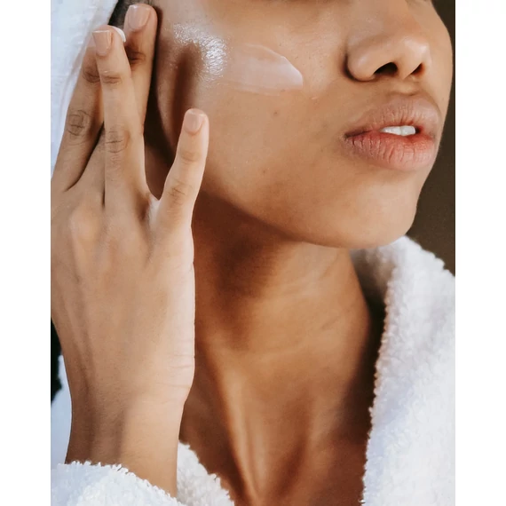 Montenapoleone ANTI-AGING MILK CLEANSER